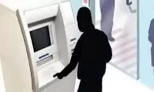 Gwalior : बदमाशों ने एटीएम को काटकर कैश लूटा ,पुलिस जांच जारी