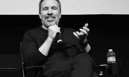 Denis Villeneuve ने बताया, उनके फिल्म सेट पर फोन की अनुमति क्यों नहीं है Denis Villeneuve ने बताया, उनके फिल्म सेट पर फोन की अनुमति क्यों नहीं है