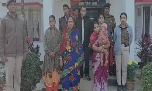 Agartala railway station पर 6 बांग्लादेशी नागरिकों को हिरासत में लिया गया Agartala railway station पर 6 बांग्लादेशी नागरिकों को हिरासत में लिया गया