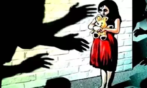Mumbai: किशोरी से बलात्कार और हत्या, दंपत्ति गिरफ्तार, मौत की सजा की मांग