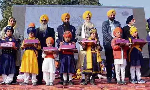 Amritsar: शहीदी सप्ताह के अवसर पर कई कार्यक्रम आयोजित Amritsar: शहीदी सप्ताह के अवसर पर कई कार्यक्रम आयोजित