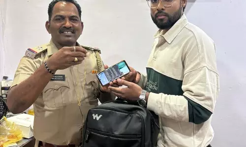 Calangute पुलिस ने नकदी और कीमती सामान से भरा बैग बरामद किया