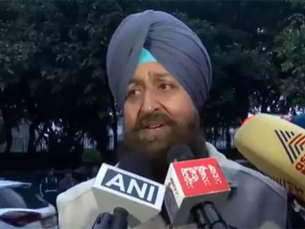 मनमोहन सिंह के अंतिम संस्कार और स्मारक का स्थान एक ही होना चाहिए: Pratap Singh Bajwa