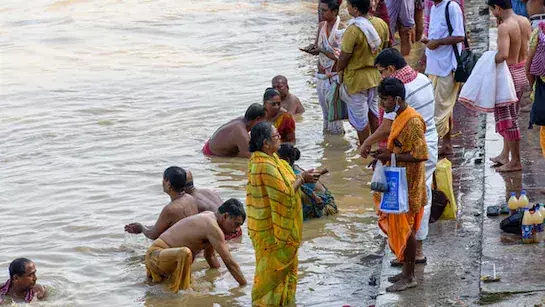 Somvati Amavasya पर पितरों को करना है खुश तो इन गलतियों से बचें