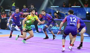 रिकार्ड पांचवें फाइनल में हरियाणा स्टीलर्स से भिड़ेंगे पटना पाइरेट्स रिकार्ड पांचवें फाइनल में हरियाणा स्टीलर्स से भिड़ेंगे पटना पाइरेट्स