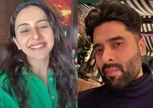 Rakul Preet ने पति जैकी भगनानी के साथ लंदन में अपनी छुट्टियों की एक झलक साझा की Rakul Preet ने पति जैकी भगनानी के साथ लंदन में अपनी छुट्टियों की एक झलक साझा की
