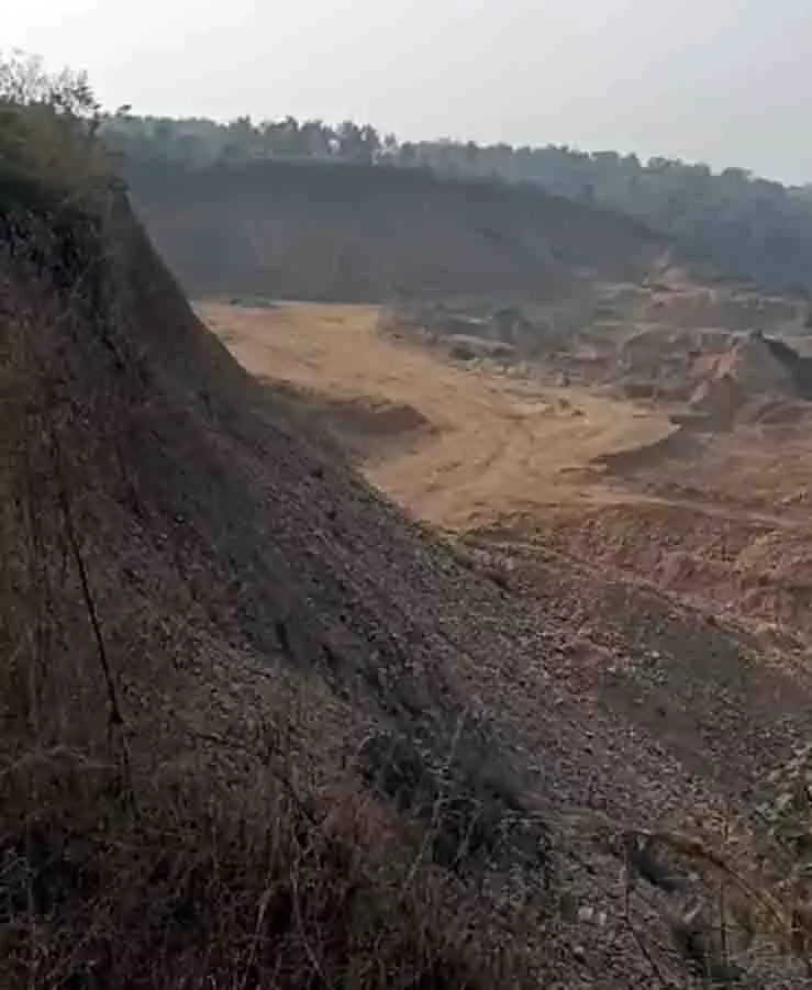 Una में शिवालिक पहाड़ियां अवैध खनन से तबाह हो रही