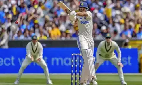 IND vs AUS: टीम इंडिया को लगा सातवां झटका, रविन्द्र जडेजा हुए OUT IND vs AUS: टीम इंडिया को लगा सातवां झटका, रविन्द्र जडेजा हुए OUT