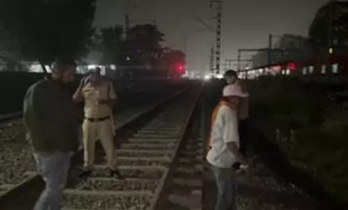 पालघर: जयपुर एक्सप्रेस ट्रेन की चपेट में आने से दो लोगों की मौत, एक गंभीर रूप से घायल