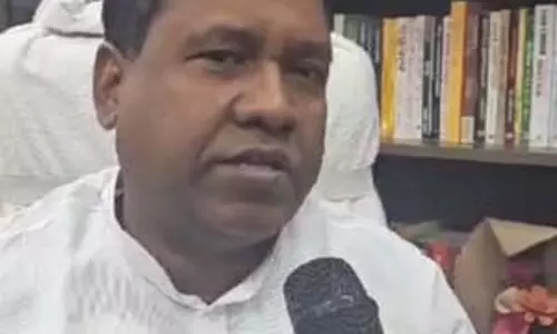 बिहार विधानसभा चुनाव में तेजस्वी यादव 25 सीट भी नहीं जीत पाएंगे : संतोष कुमार सुमन बिहार विधानसभा चुनाव में तेजस्वी यादव 25 सीट भी नहीं जीत पाएंगे : संतोष कुमार सुमन