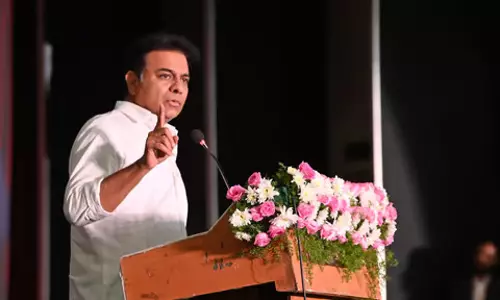 Telangana: फॉर्मूला ई मामले में प्रवर्तन निदेशालय ने पूर्व मंत्री के टी रामा राव को तलब किया
