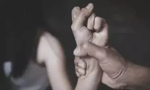 Telangana: सौतेले पिता द्वारा प्रताड़ित लड़की को पुनर्वास केंद्र भेजा गया