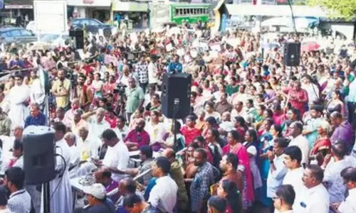 Kerala :  फारूक कॉलेज ने ट्रिब्यूनल से मुनंबम भूमि को गैर-वक्फ संपत्ति घोषित