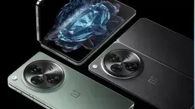 OnePlus Open 2 फोल्डेबल फोन का डिजाइन, 5 कैमरे के साथ मिलेगी 8 इंच की डिस्प्ले OnePlus Open 2 फोल्डेबल फोन का डिजाइन, 5 कैमरे के साथ मिलेगी 8 इंच की डिस्प्ले