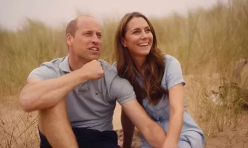 प्रिंस विलियम ने Kate Middleton को एक बार दिया गया मजेदार तोहफा बताया प्रिंस विलियम ने Kate Middleton को एक बार दिया गया मजेदार तोहफा बताया