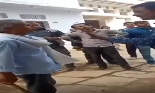 बिजली विभाग की टीम पर हमला, कुल्हाड़ी का इस्तेमाल, मच गई खलबली