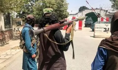 Afghan-Pak सीमा बलों के बीच झड़प में 19 पाकिस्तानी सैनिक और 3 अफगान नागरिक मारे गए