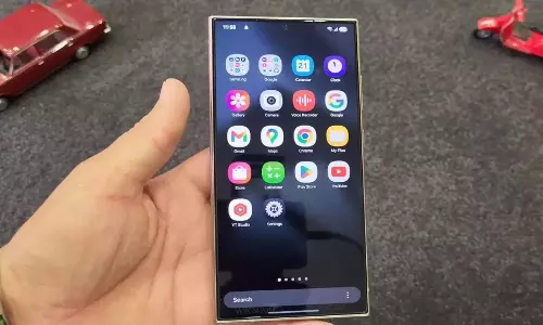 Android अपडेट: Samsung One UI 7 अपडेट से यूज़र सुपर HDR कंटेंट को डिसेबल कर सकेंगे Android अपडेट: Samsung One UI 7 अपडेट से यूज़र सुपर HDR कंटेंट को डिसेबल कर सकेंगे
