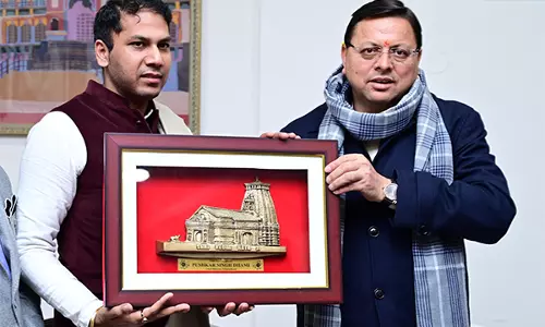 CM Dhami ने फ्रैंकफर्ट सांसद राहुल कंबोज से की मुलाकात, राज्य के युवाओं को हुनरमंद बनाने पर की चर्चा