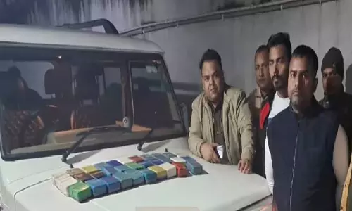 Assam पुलिस ने गुवाहाटी के होटल से 4 लोगों को पकड़ा