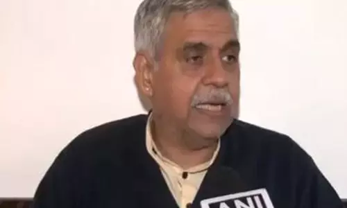 कांग्रेस नेता संदीप दीक्षित ने मुफ्त सुविधाओं को लेकर AAP सरकार पर बोला हमला