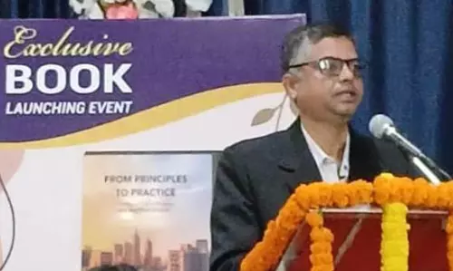 आम जनजीवन से लेकर समाज के हर हिस्से में होना चाहिए नैतिकता का समावेश : अरोरा आम जनजीवन से लेकर समाज के हर हिस्से में होना चाहिए नैतिकता का समावेश : अरोरा