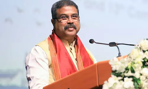 शिक्षा मंत्री प्रधान ने IIT, भुवनेश्वर के 12वें और 13वें दीक्षांत समारोह में भाग लिया