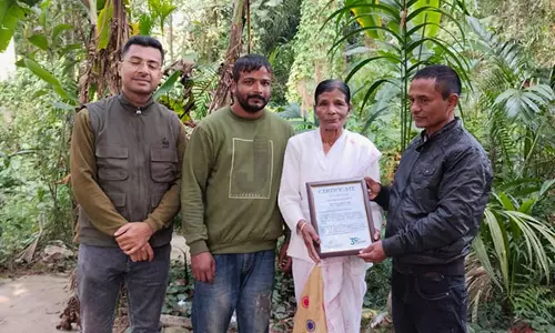 Guwahati: आरण्यक के गिद्ध संरक्षण अभियान ने समुदाय के सदस्यों के प्रयासों की सराहना की Guwahati: आरण्यक के गिद्ध संरक्षण अभियान ने समुदाय के सदस्यों के प्रयासों की सराहना की