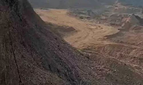 Una में शिवालिक पहाड़ियां अवैध खनन से तबाह हो रही Una में शिवालिक पहाड़ियां अवैध खनन से तबाह हो रही