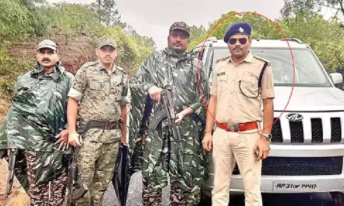 पवन की सुरक्षा में फर्जी IPS अधिकारी शामिल, सरकार ने दिए जांच के आदेश