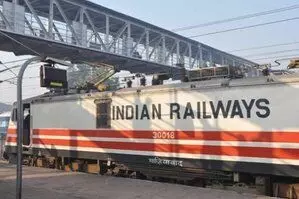 Indian Railways ने 6,450 किलोमीटर ट्रैक नवीनीकरण पूरा किया, प्रमुख खंडों पर गति 130 किलोमीटर प्रति घंटे तक बढ़ाई