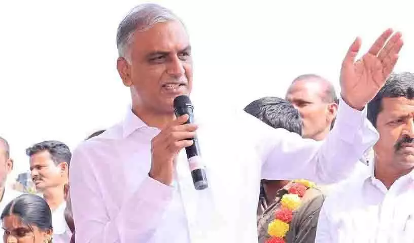 Harish Rao ने कहा, लंबित मेस बिल और कॉस्मेटिक शुल्क जारी किए जाएं