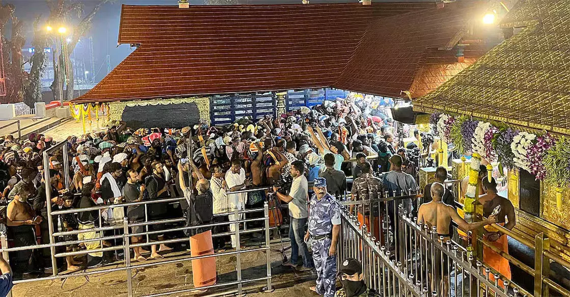 Sabarimala में खरीद सकेंगे अयप्पा की छवि वाले सोने के सिक्के