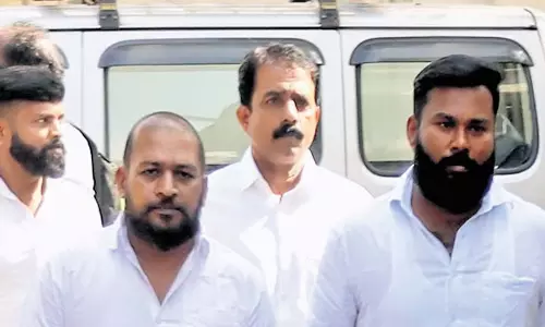 Kerala: पेरिया दोहरे हत्याकांड में सीपीएम के पूर्व विधायक समेत 14 दोषी करार Kerala: पेरिया दोहरे हत्याकांड में सीपीएम के पूर्व विधायक समेत 14 दोषी करार