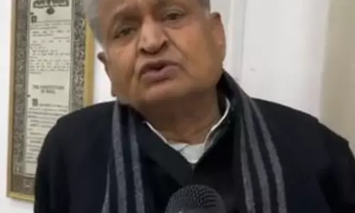राजनीतिक दृष्टिकोण से लिए फैसले, निष्पक्षता नहीं : अशोक गहलोत