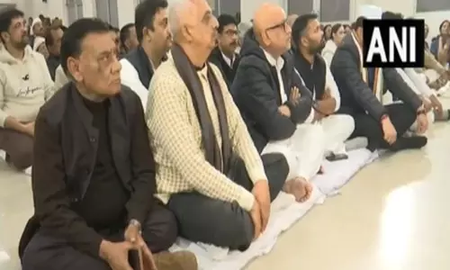 UP कांग्रेस ने लखनऊ में पूर्व प्रधानमंत्री मनमोहन सिंह के लिए शोक सभा आयोजित की