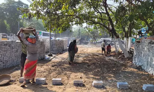 Bhubaneswar शहर में जल्द ही और पार्किंग स्थल जोड़े जाएंगे Bhubaneswar शहर में जल्द ही और पार्किंग स्थल जोड़े जाएंगे