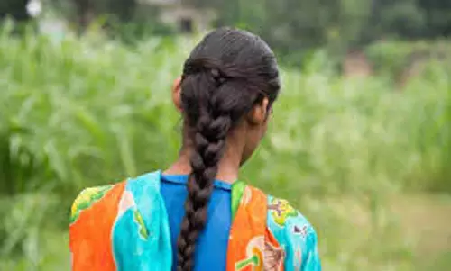 Minor को बस में पोर्नोग्राफी देखने के लिए मजबूर करने पर व्यक्ति गिरफ्तार Minor को बस में पोर्नोग्राफी देखने के लिए मजबूर करने पर व्यक्ति गिरफ्तार