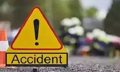 UP : अमेठी में अज्ञात वाहन ने मॉर्निंग वॉक पर निकले व्यक्ति को कुचलकर मार डाला