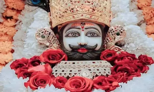 Baba Khatu Shyam का व्रत किस दिन रखा जाता है ,जानें पौराणिक कथा Baba Khatu Shyam का व्रत किस दिन रखा जाता है ,जानें पौराणिक कथा