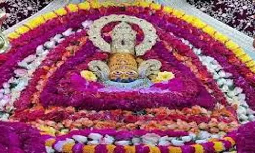 Khatu Shyam Temple: भीम और हिडिंबा के पोते खाटू श्याम से जुड़ी पौराणिक कथा Khatu Shyam Temple: भीम और हिडिंबा के पोते खाटू श्याम से जुड़ी पौराणिक कथा
