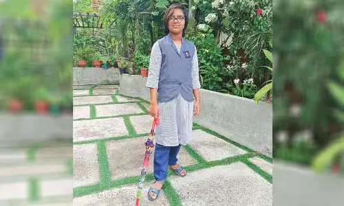 Kerala की स्कूली छात्रा को लिंग-तटस्थ यूनिफॉर्म पहनने की अनुमति