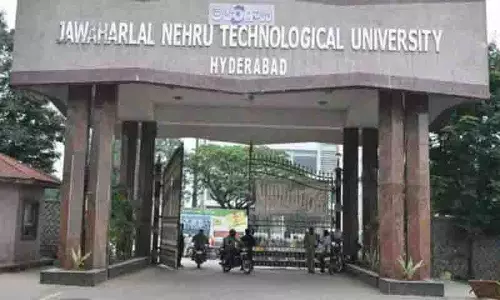Telangana सरकार ने इंजीनियरिंग कॉलेजों को दिया बड़ा झटका Telangana सरकार ने इंजीनियरिंग कॉलेजों को दिया बड़ा झटका