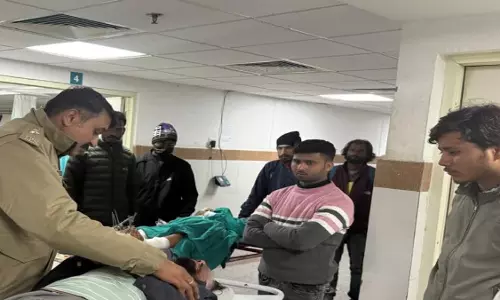 Dehradun: राजस्थान से आए पर्यटक हुए हादसे का शिकार, तीन लोग घायल Dehradun: राजस्थान से आए पर्यटक हुए हादसे का शिकार, तीन लोग घायल
