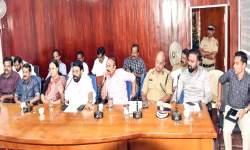Sabarimala मकरविलाक की अप्रिय व्यवस्था: मंत्री वी. एन. वासवन