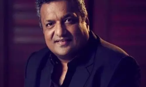 Sanjay Gupta ने कहा- फिल्म उद्योग अब दो ओटीटी प्लेटफॉर्म की दया पर है Sanjay Gupta ने कहा- फिल्म उद्योग अब दो ओटीटी प्लेटफॉर्म की दया पर है
