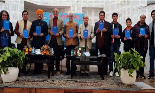 डोगरी संस्था Jammu ने इंद्रजीत केसर का डोगरी उपन्यास दोहरी जारी किया