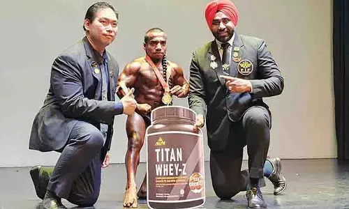 मात्र 3 फीट 8 इंच की ऊंचाई वाले युवा ने मलेशिया में Mr. Asia चैंपियनशिप जीती