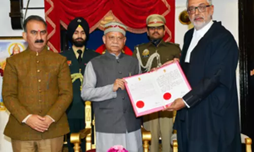 न्यायमूर्ति संधावालिया ने Himachal HC के मुख्य न्यायाधीश के रूप में शपथ ली न्यायमूर्ति संधावालिया ने Himachal HC के मुख्य न्यायाधीश के रूप में शपथ ली