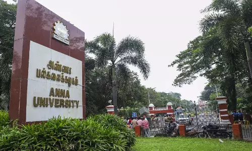 Tamil Nadu: एबीवीपी ने अन्ना विश्वविद्यालय में यौन उत्पीड़न की घटना की निंदा की Tamil Nadu: एबीवीपी ने अन्ना विश्वविद्यालय में यौन उत्पीड़न की घटना की निंदा की